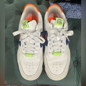 Nike White and Blue Sneakers with Neon Accents